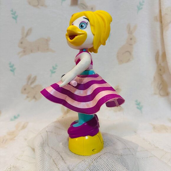 Vintage Chuck E Cheese Helen Henny Prize Toy - Picture 4 of 6